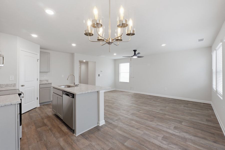 3br New Home in Hogansville, GA.  - Slide 7