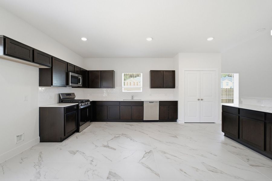 Furnished interior view inside a new home in Cielo, Conroe (Image 8).