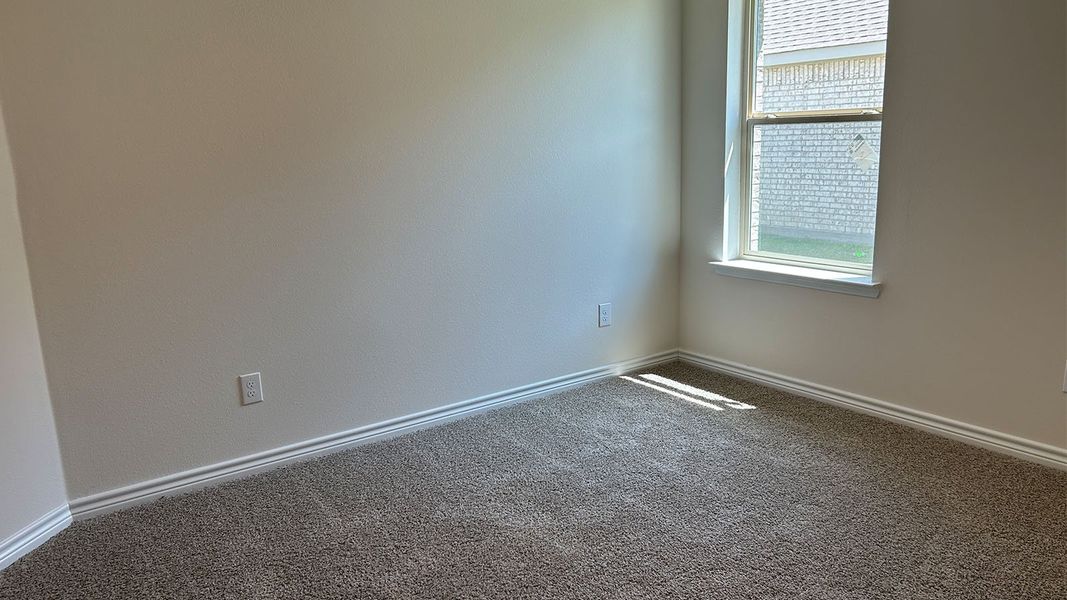 Spacious, unfurnished interior of a new home in Trailstone, Caddo Mills (Image 12).