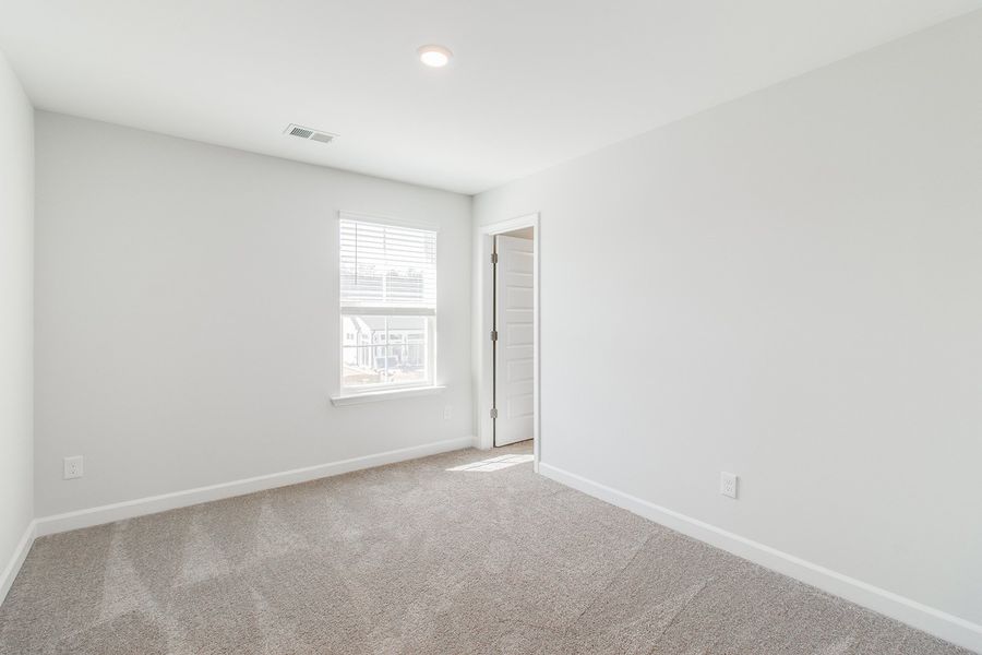 Spacious, unfurnished interior of a new home in Pebble Branch, Chapin (Image 31). Spacious, unfurnished interior of a new home in Pebble Branch, Chapin (Image 31).