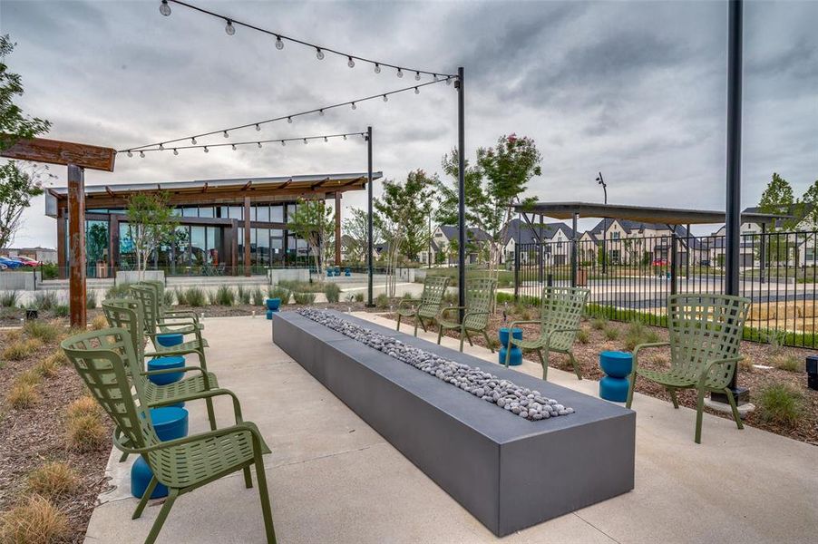 Community amenities in , Celina (Image 35).