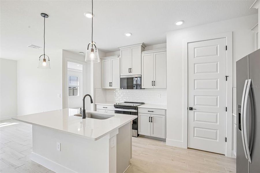 Furnished interior view inside a new home in Magnolia Bay - Reserve Series, Nokomis (Image 10).