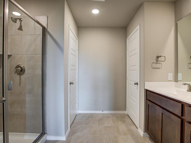 Image 32 representing the The Murray I by Davidson Homes LLC in Comanche Ridge, San Antonio, TX.