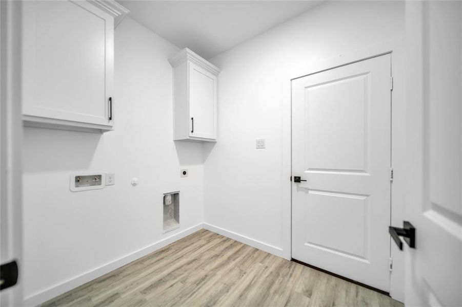 Spacious, unfurnished interior of a new home in , Terrell (Image 12).