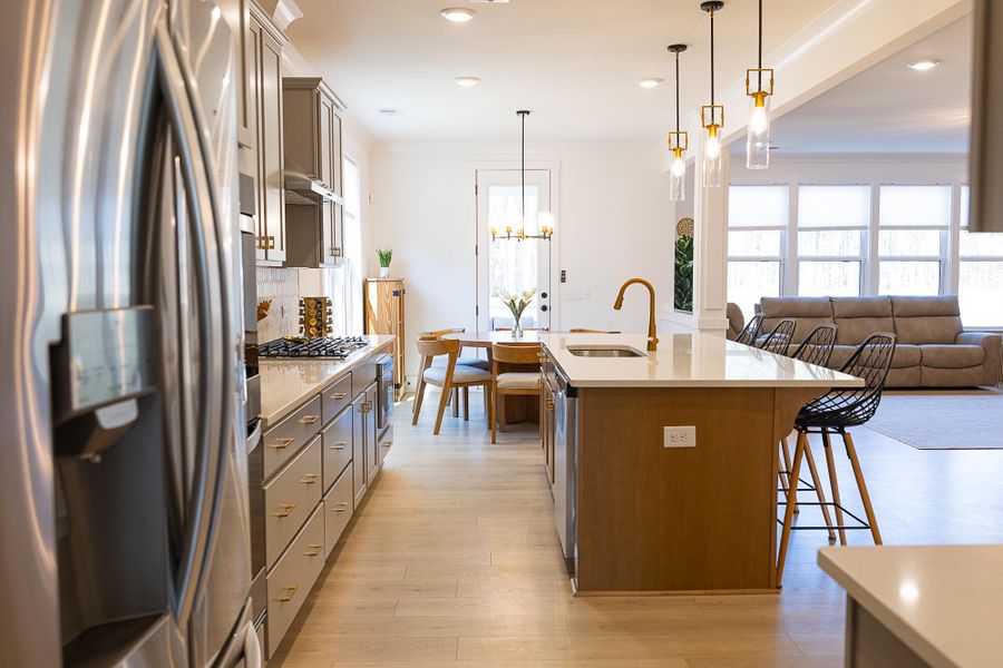 Furnished interior view inside a new home in , Ravenel (Image 4).