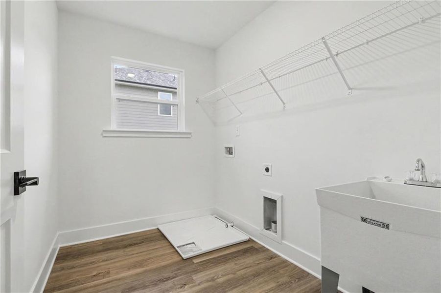 Spacious, unfurnished interior of a new home in Thunder Ridge, Dawsonville (Image 44).