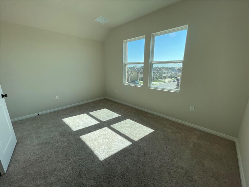 Spacious, unfurnished interior of a new home in Covered Bridge, Hutto (Image 34). Spacious, unfurnished interior of a new home in Covered Bridge, Hutto (Image 34).