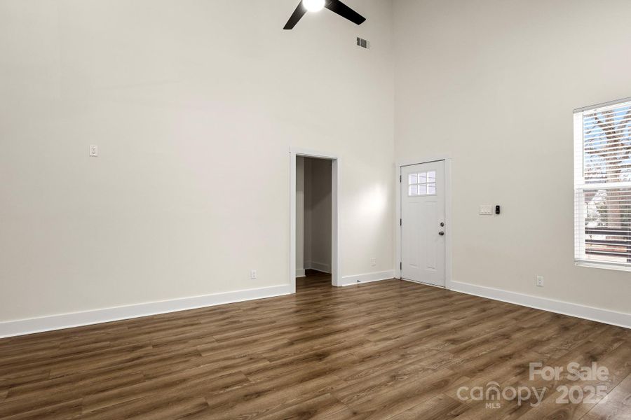 Spacious, unfurnished interior of a new home in , Charlotte (Image 15).