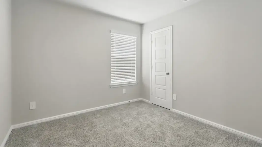 Spacious, unfurnished interior of a new home in Orchard Village, Fort Worth (Image 34).