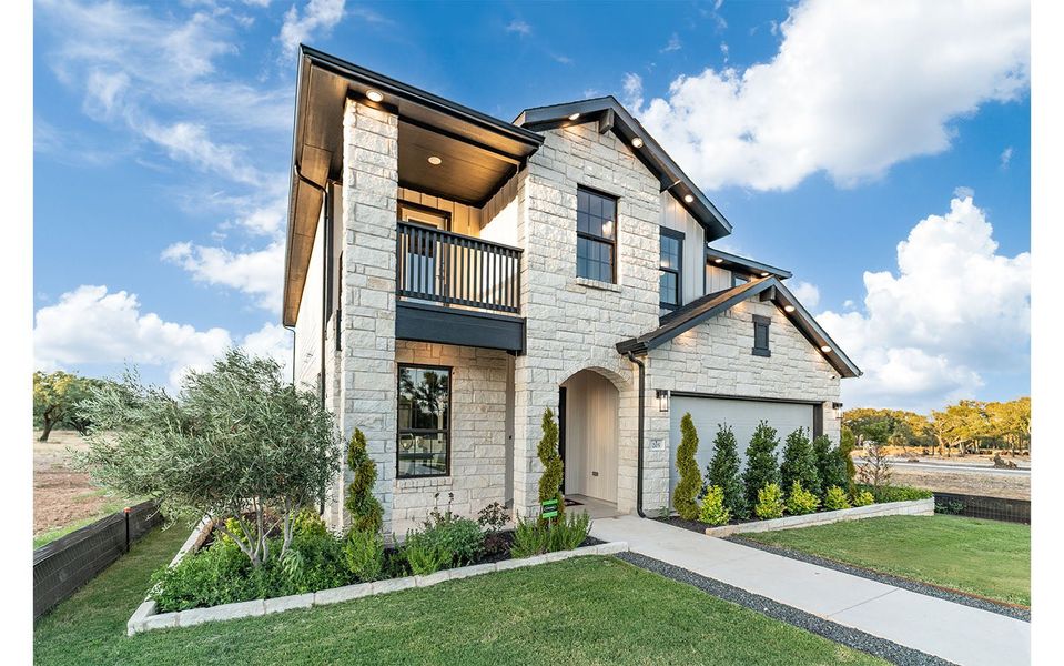 Representative exterior photo of a completed home built from the Dakota by CastleRock Communities in Hughes Landing, Dickinson, TX (Image 27).