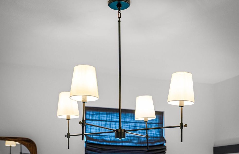 Representative interior finishes for a home built from the Compass by Del Webb in Del Webb Austin at Lost Pines, Bastrop (Image 23).