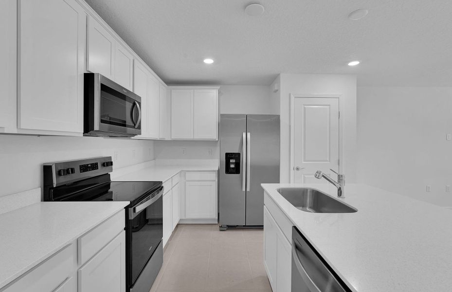 Furnished interior view inside a new home in Normandy Pines, Jacksonville (Image 11).