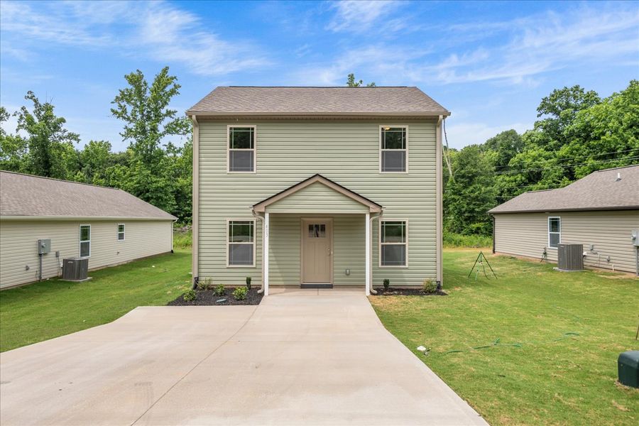 Representative exterior photo of a completed home built from the Branson by Enchanted Homes in Gentry Place, Spartanburg, SC (Image 1).