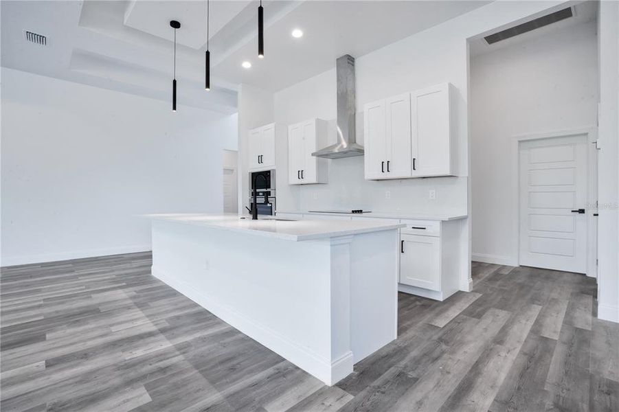 Furnished interior view inside a new home in , Lake Alfred (Image 13).