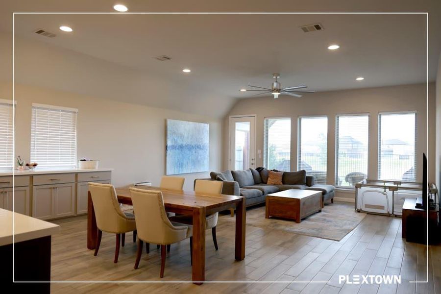 Furnished interior view inside a new home in StoneCreek Estates, Richmond (Image 11). Furnished interior view inside a new home in StoneCreek Estates, Richmond (Image 11).