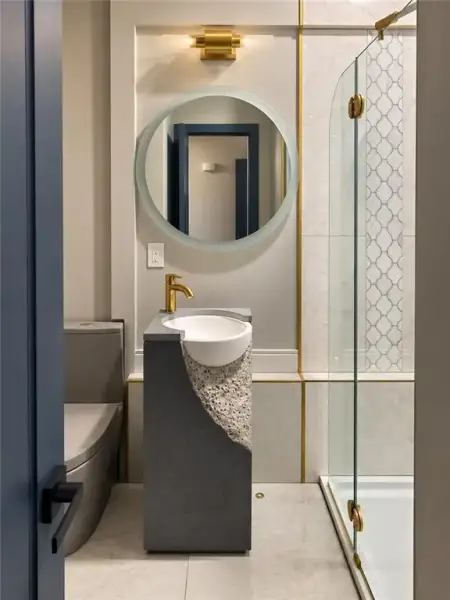 Furnished interior view inside a new home in , Atlanta (Image 10).