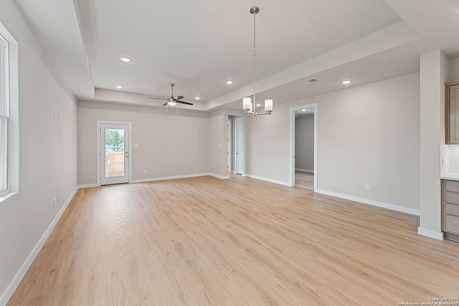 Spacious, unfurnished interior of a new home in Highland Ridge, New Braunfels (Image 20).