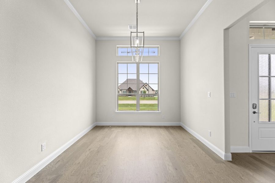 Representative unfurnished interior of a home built from the Wildwood SE by Sandlin Homes in Settler's Glen, New Fairview (Image 17).