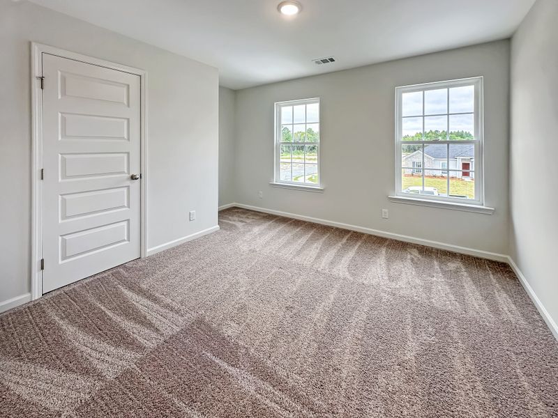 Spacious, unfurnished interior of a new home in Doctor's Creek, Ludowici (Image 15). Spacious, unfurnished interior of a new home in Doctor's Creek, Ludowici (Image 15).