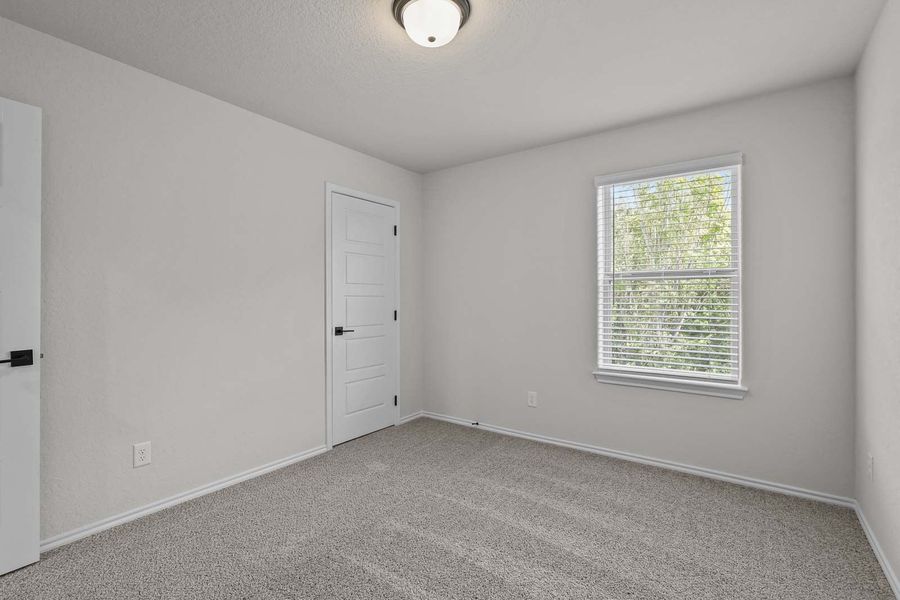 Representative unfurnished interior of a home built from the The Florence B by Davidson Homes LLC in Cedar Heights, San Antonio (Image 29).
