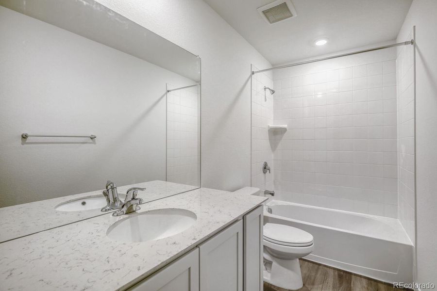 Furnished interior view inside a new home in Ledge Rock, Johnstown (Image 4).