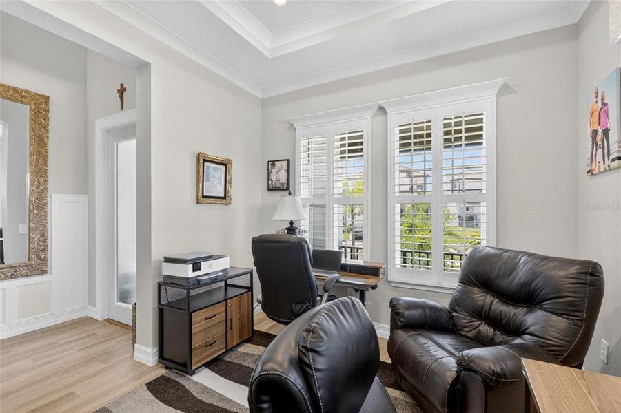 Furnished interior view inside a new home in SouthShore Yacht Club, Ruskin (Image 8).