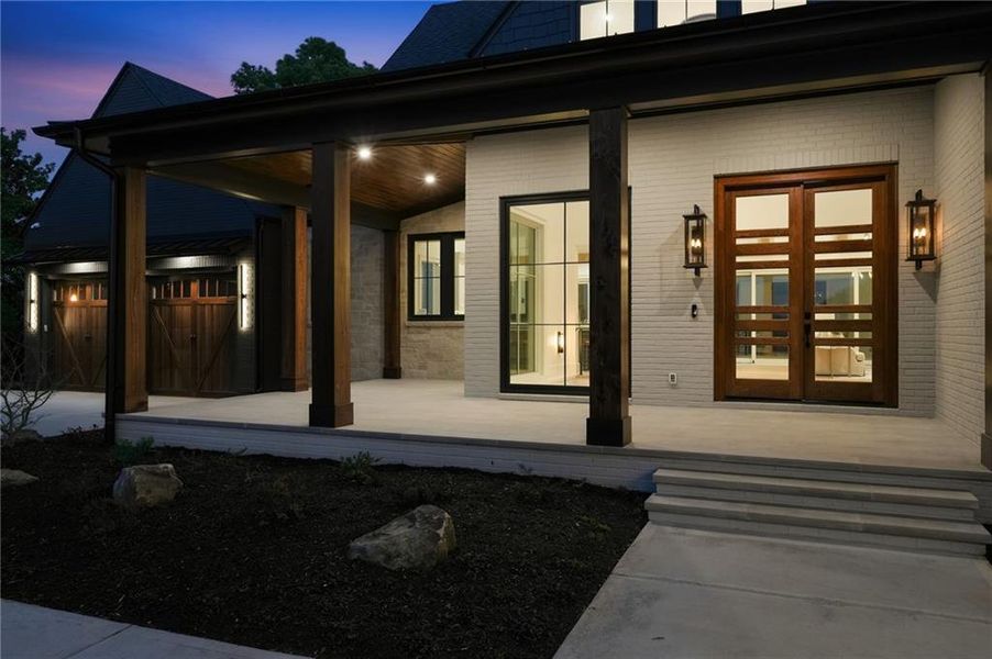 Exterior details and patio area of a home in , Gainesville (Image 48).
