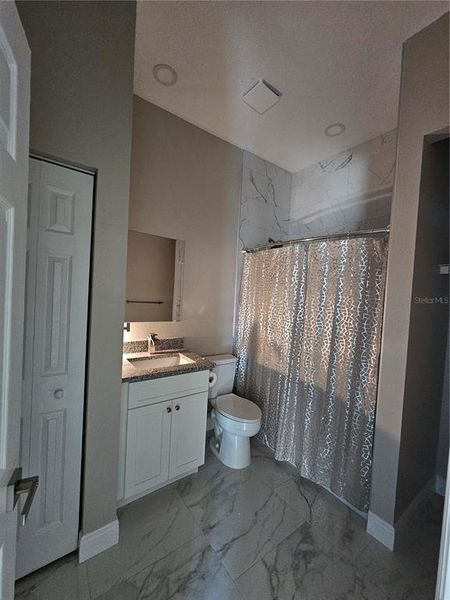 Image 20 of a home in .