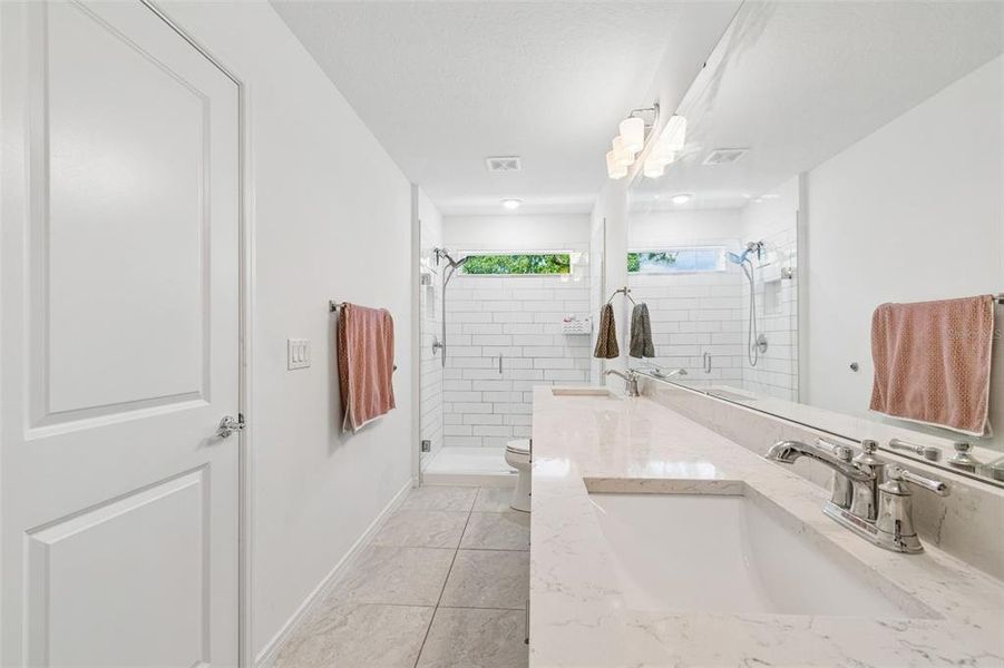 Furnished interior view inside a new home in , Tampa (Image 37).