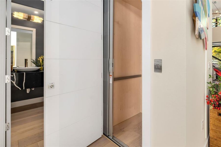 Image 75 of a home in .