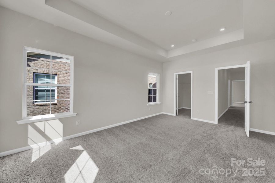 Spacious, unfurnished interior of a new home in , Mint Hill (Image 27).