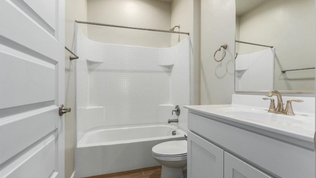 Furnished interior view inside a new home in Sycamore Vista, Vail (Image 12).