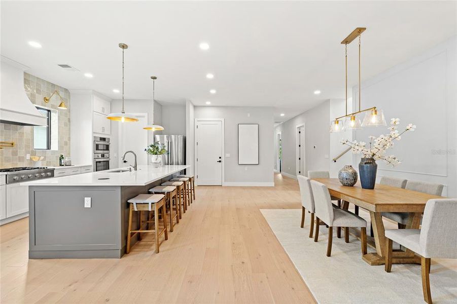 Furnished interior view inside a new home in , Orlando (Image 15).