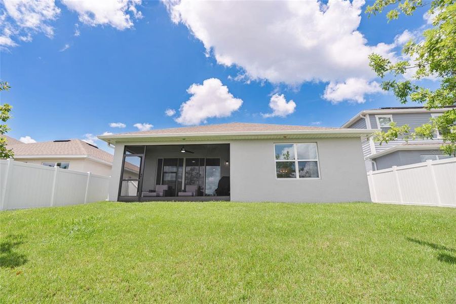 Exterior details and patio area of a home in Summerbrooke, Mount Dora (Image 29). Exterior details and patio area of a home in Summerbrooke, Mount Dora (Image 29).