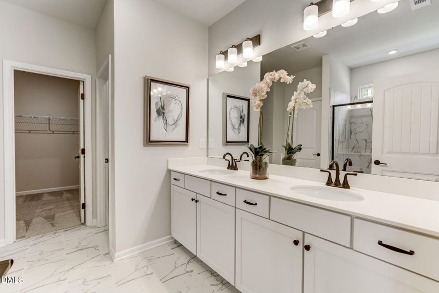 Previously Furnished Model Home Previously Furnished Model Home