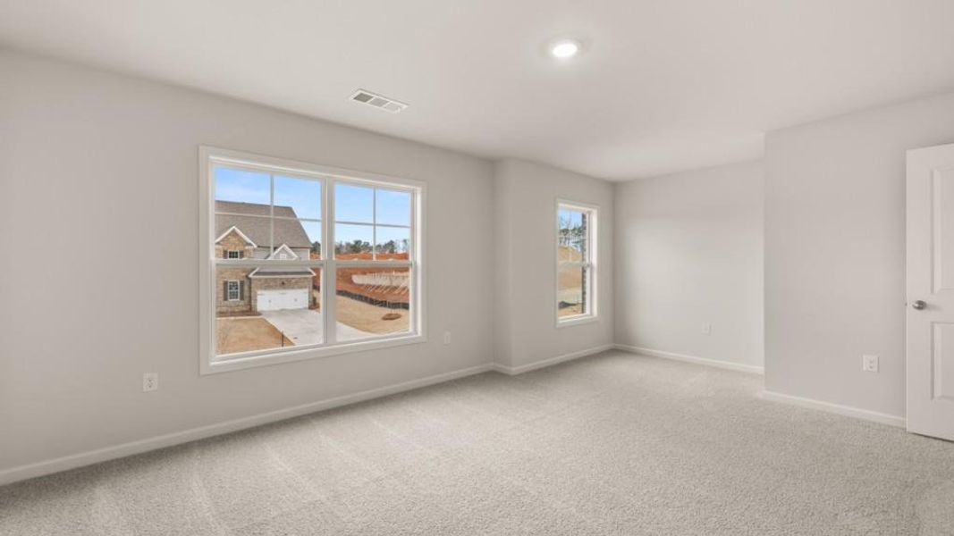 Spacious, unfurnished interior of a new home in Thalley Creek Estates, Cumming (Image 28).