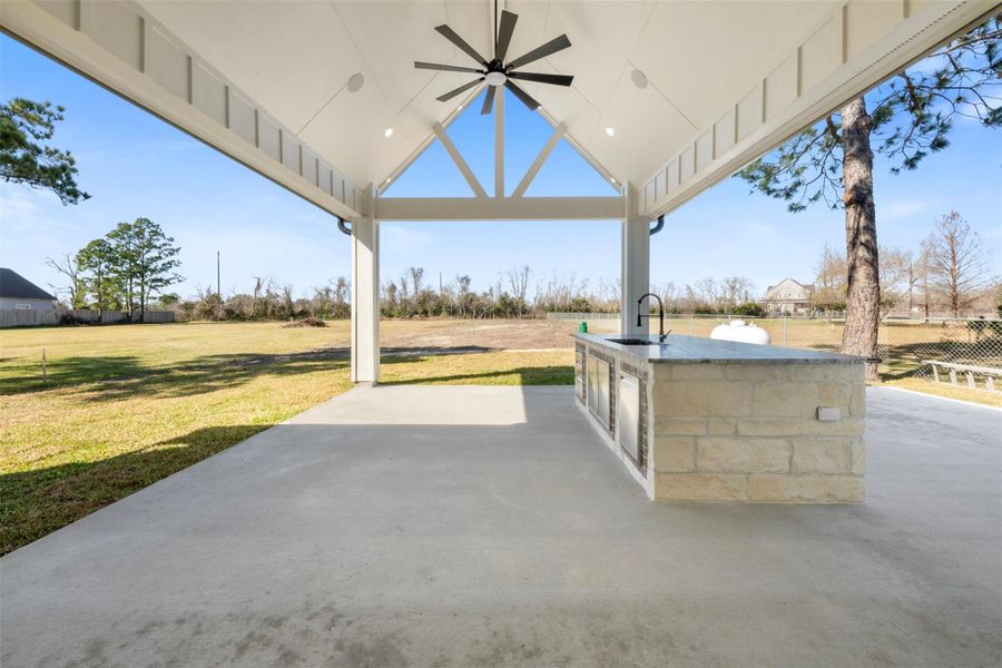 Exterior details and patio area of a home in , Baytown (Image 3).