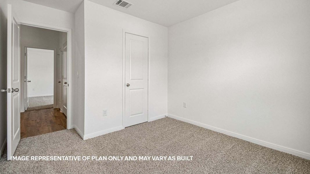 Representative unfurnished interior of a home built from the The Gaven by D.R. Horton in Prairie Lakes, Buda (Image 16).