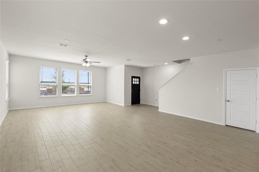 08. 5426 Runnel - Dining (2)