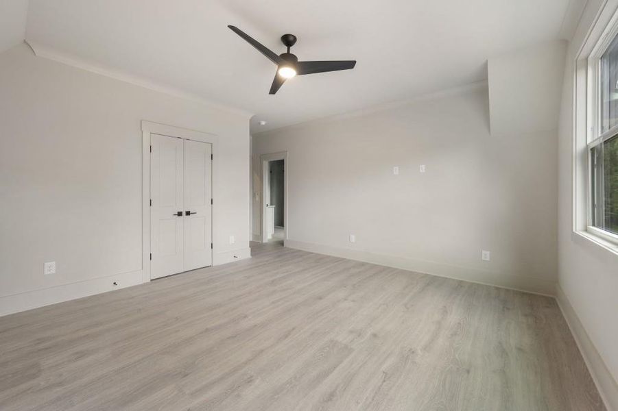Spacious, unfurnished interior of a new home in , Buford (Image 24).