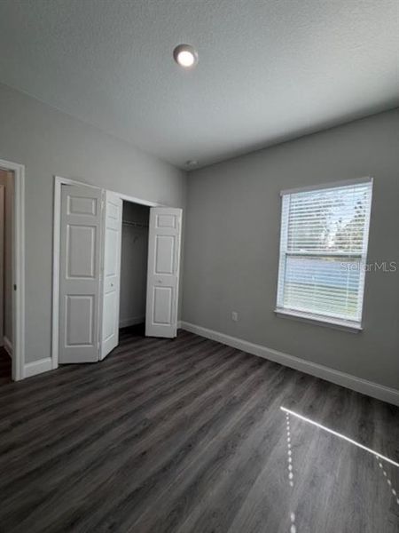 Spacious, unfurnished interior of a new home in , Ocala (Image 17).