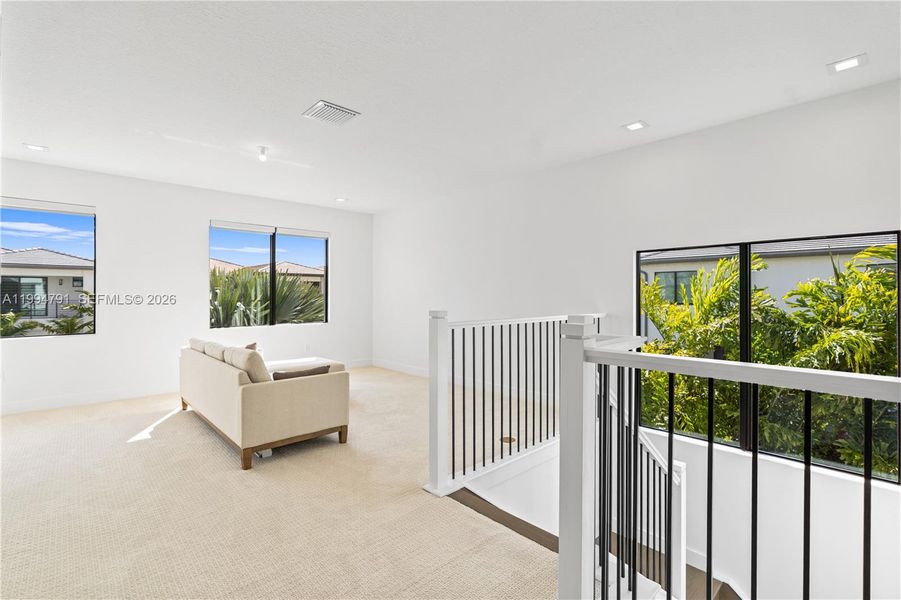 Great loft area for family gathering area