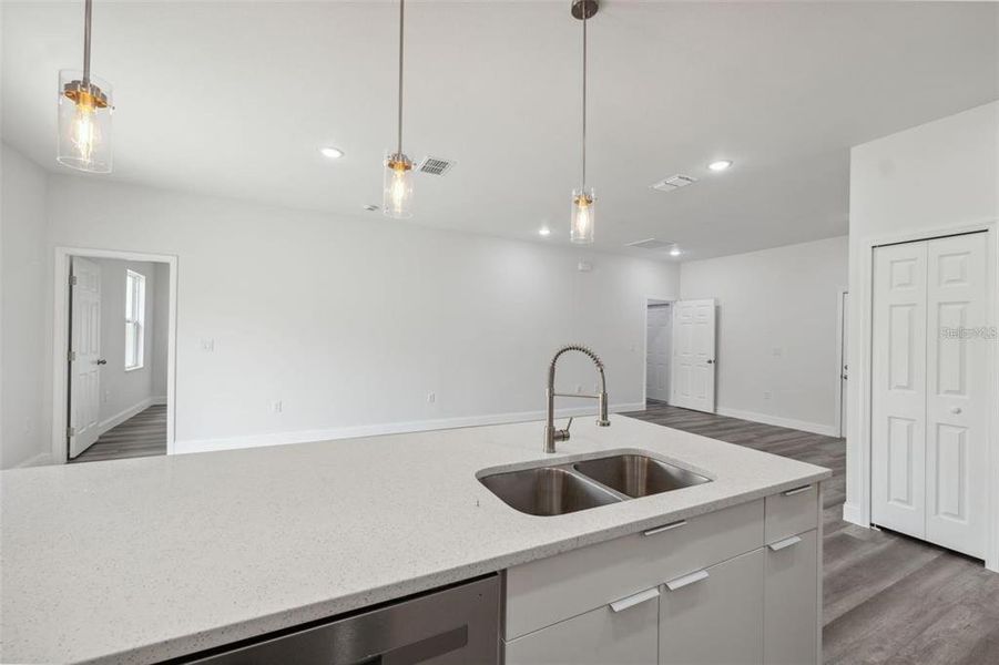 Image 42 of a home in .