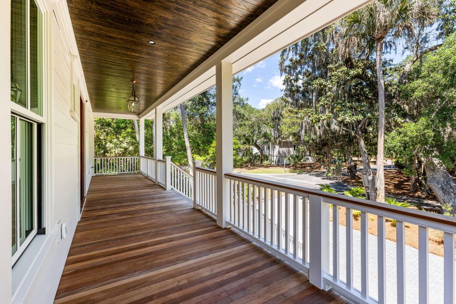 Exterior details and patio area of a home in , Johns Island (Image 3).
