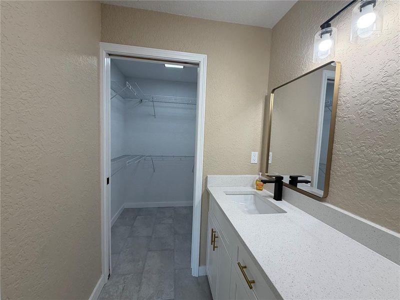 Furnished interior view inside a new home in , Belleview (Image 13).