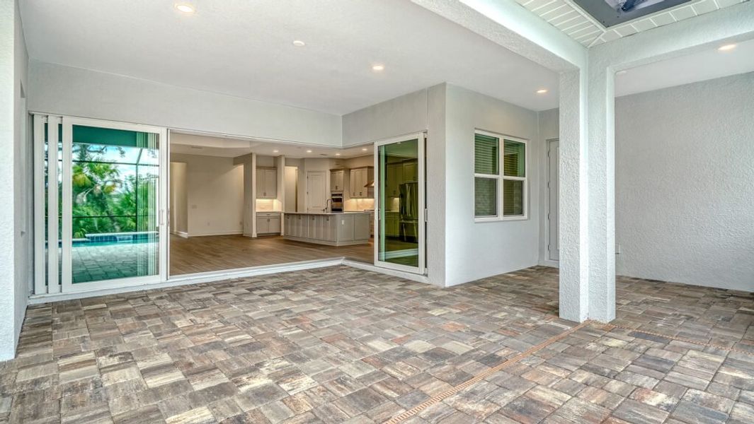 Spacious, unfurnished interior of a new home in Canoe Creek, Parrish (Image 22). Spacious, unfurnished interior of a new home in Canoe Creek, Parrish (Image 22).