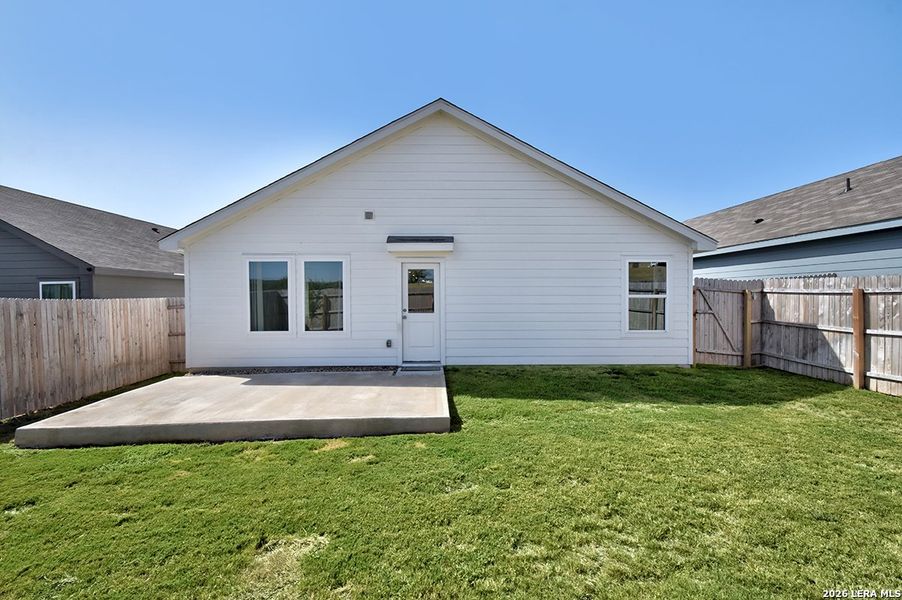 Exterior details and patio area of a home in Ridgeland, Kerrville (Image 20).