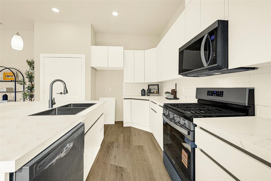 Furnished interior view inside a new home in , Houston (Image 10).