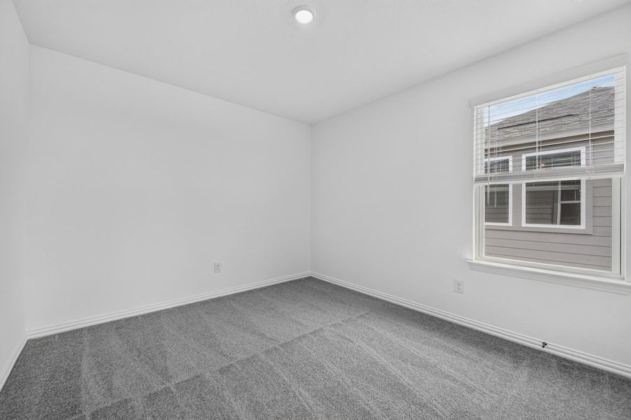 Spacious, unfurnished interior of a new home in River Ridge, Crandall (Image 18).