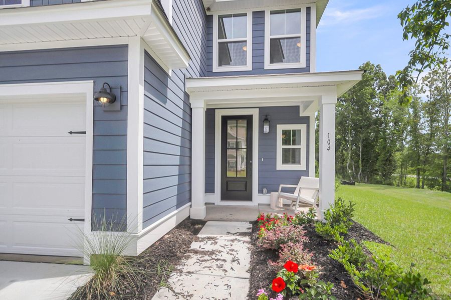 Exterior details and patio area of a home in Phillips Crossing, Ridgeville (Image 28).